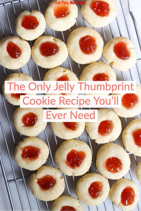 The holidays wouldn't be the same without a plate of homemade cookies, right? Try this jelly thumbprint cookie recipe! #thumbprintcookies #jellycookies #christmascookies #holidaycookies #christmascookies Best Thumbprint Cookies, Thumbprint Cookie Recipe, Thumbprint Cookie, Jelly Cookies, Thumbprint Cookies Recipe, Best Christmas Cookies, Thumbprint Cookies, Xmas Cookies, Homemade Jam