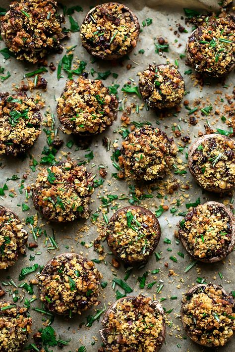 Vegan Walnut, Sage and Cranberry Stuffed Holiday Mushrooms Christmas Appetizers Easy, Wedding Appetizers, Christmas Recipes Appetizers, Vegan Thanksgiving Recipes, Vegan Holidays, Vegan Parmesan, Vegan Thanksgiving, Vegan Christmas, Vegan Appetizers