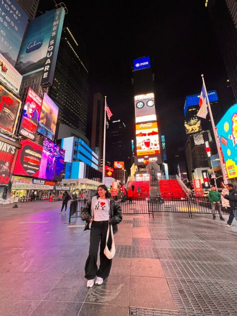 travel aesthetic, times square, nyc, i heart nyc top, parachute pants outfit, nyc travel, travel vlog, sling bag, uniqlo bag, leather jacket, thrifted outfit Uniqlo Sling Bag Outfit, Uniqlo Sling Bag, I Heart Nyc, Sling Bag Outfit, Uniqlo Bag, Bag Uniqlo, Parachute Pants Outfit, Times Square Nyc, Thrifted Outfit