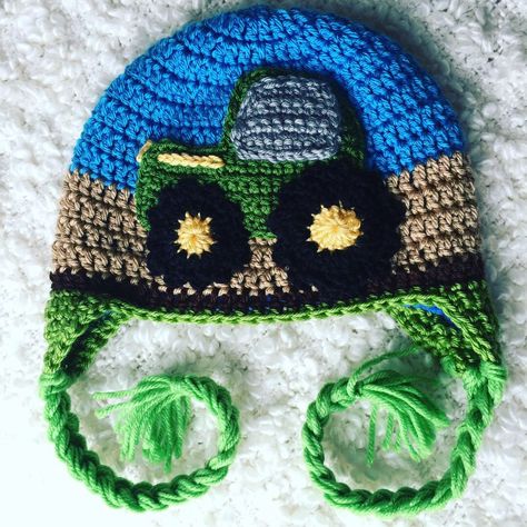 Tractor Crochet Hat Pattern, Diy Ponytail Hat, Crochet Tractor, Tractor Hat, Diy Ponytail, Toddler Hats, Slouchy Hats, Pretty Hats, Ponytail Hat