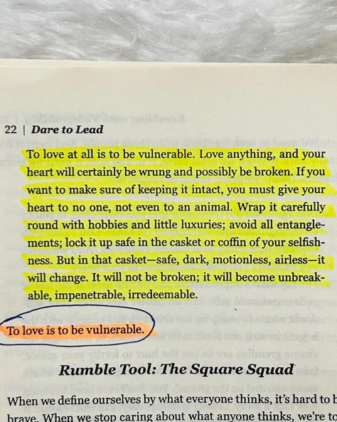 📌One book for anyone in a leadership role or aspiring to become a leader. With its insights into vulnerability, courage, trust, and resilience, it provides a fresh perspective on what it means to lead effectively in today’s world.📌 ✨“Dare to lead” is an insightful book that delves into the qualities of effective leadership, focusing on the importance of vulnerability, courage, and emotional intelligence. ✨The book is structured into four main parts: 📍Rumbling with Vulnerability: This sec... Dare To Lead, Qualities Of A Leader, Balanced Mind, Importance Of Mental Health, Be A Leader, Effective Leadership, Healing Affirmations, Fresh Perspective, Leadership Roles