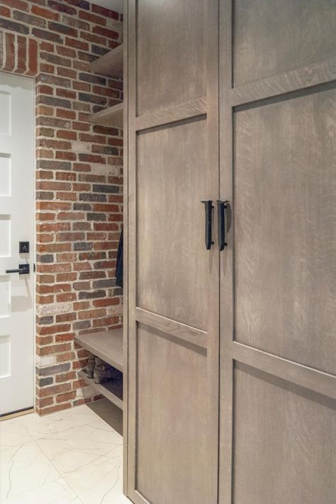 Exposed Brick Mudroom, Beadboard Mudroom, Farmhouse Mud Room, Utility Ideas, Mudroom Cubbies, Mudroom Lockers, Wood Shelving, Storage Inspiration, Exposed Brick Walls