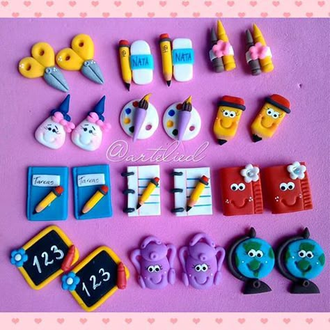 Clay Pen, Polymer Clay Kawaii, Clay Keychain, Clay Magnets, Play Clay, Polymer Clay Diy, Diy Teacher Gifts, Cute Polymer Clay, Clay Miniatures