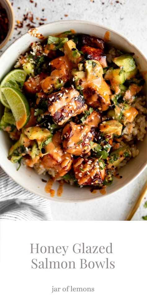 Honey glazed salmon in a bowl. Salmon Bowl Recipe, Honey Soy Salmon, Salmon Bowls, Canned Salmon Recipes, Honey Glazed Salmon, Healthy Bowl, Salmon Rice Bowl, Sauce For Salmon, Lime Salmon