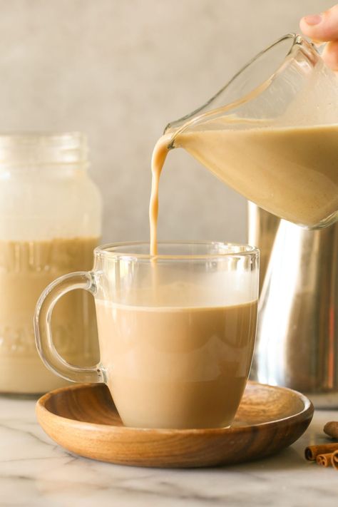 Brown Sugar Cinnamon Coffee Creamer, Brown Sugar Coffee Creamer, Cinnamon Coffee Creamer, Almond Milk Coffee Creamer, Almond Milk Creamer, Homemade Coffee Creamer Recipe, Diy Coffee Creamer, Healthy Coffee Creamer, Brown Sugar Simple Syrup