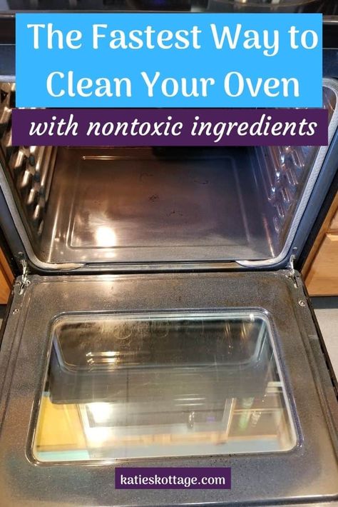 Oven Cleaning Hacks, Clean Your Oven, Cleaning Oven Racks, Clean Baking Pans, Deep Cleaning Hacks, Self Cleaning Ovens, Oven Cleaner, Deep Cleaning Tips, Household Cleaning Tips