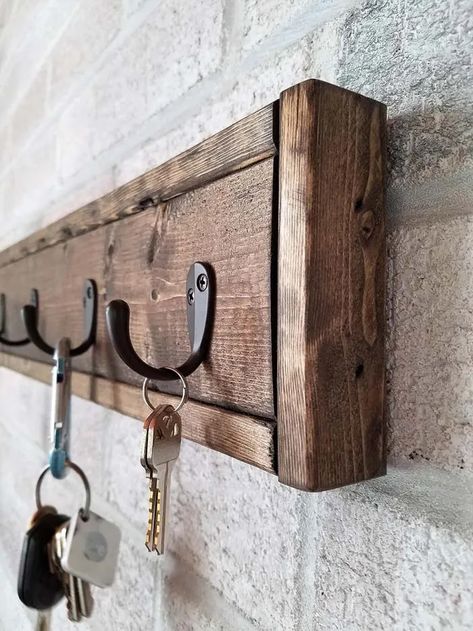 42 Best Key Holder Ideas To Keep Them In Perfect Order | Decor Home Ideas Key Rack Diy, Key Holder Ideas, Diy Key Holder, Key Holder Diy, Herringbone Wall, Rustic Coat Rack, Diy Key, Wooden Key Holder, Wood Projects For Beginners