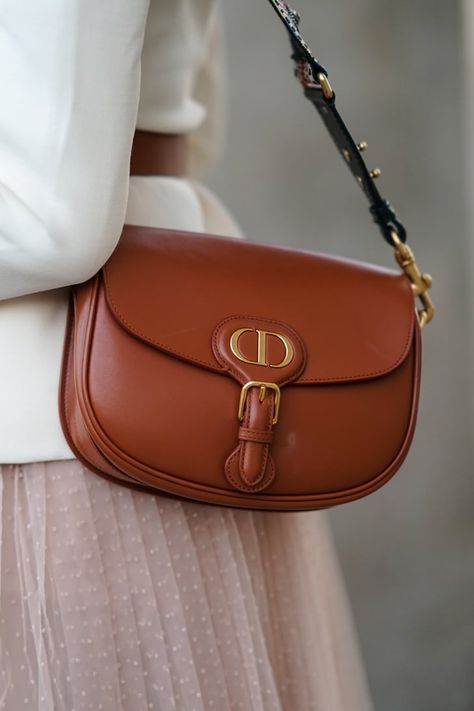 Best Designer Bags, Stylish Purse, Luxury Crossbody, Stylish Handbags, Classic Handbags, Luxury Purses, Luxury Designer Handbags, Classic Bags, Bag Trends