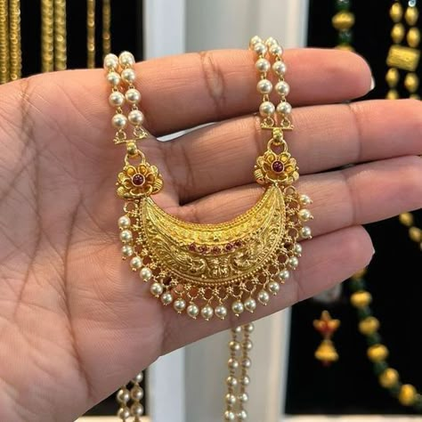 Pendant For Necklace, Pearl Dollars Gold, Pearl Jewelry Indian Traditional, Pearl Long Chain Indian Gold, Pearl Chains Indian Gold, Pearl Chain Designs In Gold, Chain And Pendant Gold, Pearl Gold Jewellery, Pearl Chain With Pendant