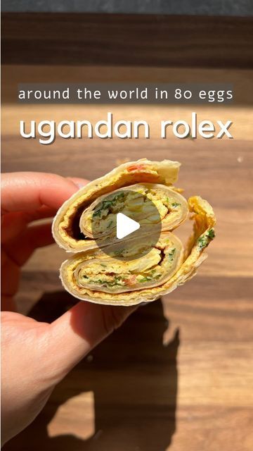 Homemade Paratha, Chinese Scallion Pancakes, Scallion Pancakes Chinese, Breakfast Vegetarian, Egg Wrap, Scallion Pancakes, Egg Recipe, Chapati, How To Cook Eggs