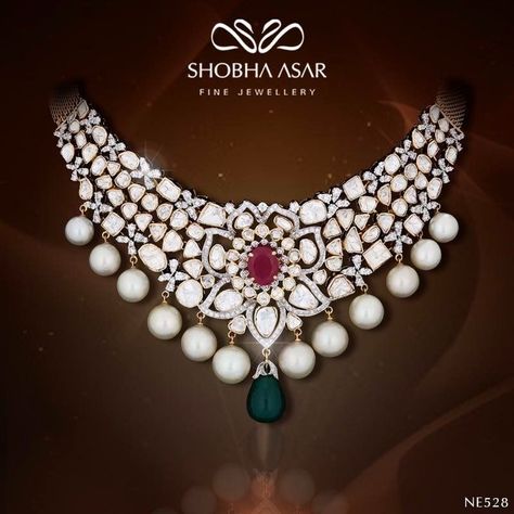 Images By Shreya Shah On Jewellery 2C2 Shobha Asar Jewellery, Simple Diamond Jewelry, Meena Jewellery, Indian Choker, Simple Jewellery, Real Diamond Necklace, Antique Necklaces Design, Antique Gold Jewelry Indian, Necklace Luxury