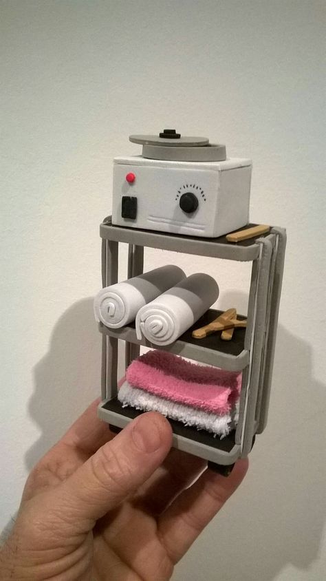 Diy Pedicure Station, Miniature Medical, Newspaper Crafts Diy, Diy Pedicure, Salon Suites Decor, Interior Design Student, Mini Spa, Beauty Salon Decor, Newspaper Crafts