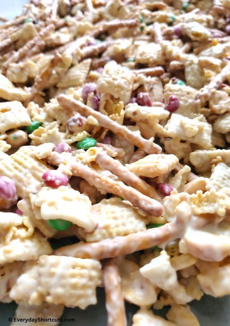 White Chocolate Chex Mix - Everyday Shortcuts Christmas Chex Mix Recipe With White Chocolate, Christmas Chex Party Mix White Chocolate, Chex White Chocolate Christmas, Chex Mix Recipes With White Chocolate, Chex Mix With Almond Bark, White Chocolate Check Mix Puppy Chow, Christmas Chex Mix With Almond Bark, Chocolate Covered Chex Cereal, White Chocolate Covered Chex Cereal