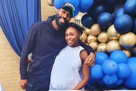 The Edwards have taken to their official Youtube page to post Perri Edwards’ water-birth delivery video. It is indeed a moment of joy and celebration for former Big Brother Naija (BBNaija) housemate Mike Edwards and his wife, Perri, who have just become new parents. The BBNaija star recently took to his page on Instagram to […] The post Watch Perri Edwards’ water-birth delivery on Sidomex appeared first on Sidomex Entertainment. Delivery Video, Birth Delivery, Big Brother Naija, Water Birth, Youtube Page, Labor Delivery, New Dads, Big Brother, New Parents