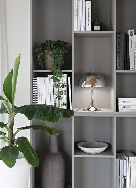 The new Panthella MINI Chrome Panthella Mini, Interior Design Blogs, Popular Interior Design, Mini Lamp, Mini Table, Gray Interior, Louis Poulsen, Interior Design Inspiration, Decor Interior Design