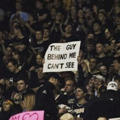 Concert Signs, Photo Facebook, Sports Signs, You Dont Say, Fan Signs, Sports Humor, Funny Signs, Bones Funny, Funny Photos