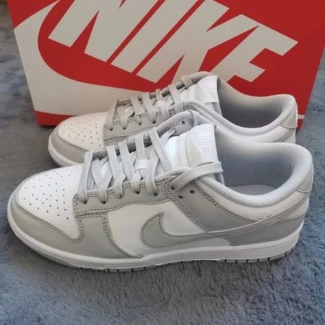 Nike Dunk Low Retro Grey Fog White Casual Sneakers, Retro Trainers, Nike Sneakers Women, Casual Sneakers Women, Nike Sb Dunks, Sneakers Grey, Nike Dunk Low, Dunk Low, Shoes Nike