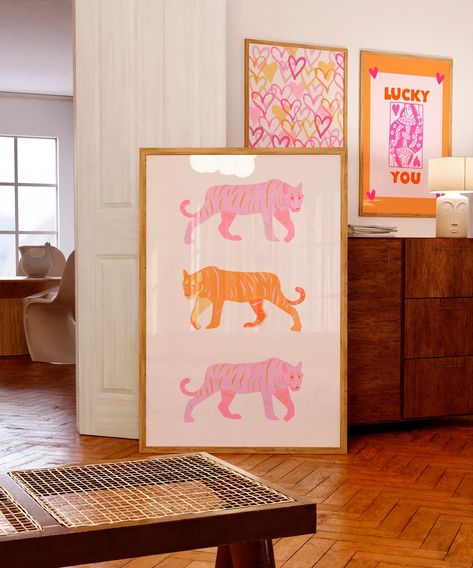 Tiger Wall Art Orange Pink Tiger Print Preppy Wall Art Jungle - Etsy Orange Room Decor, Preppy Aesthetic Room, Orange Rooms, Tiger Wall Art, Maximalist Wall Art, College Dorm Room Decor, Bedroom Orange, College Apartment Decor, Orange Wall Art