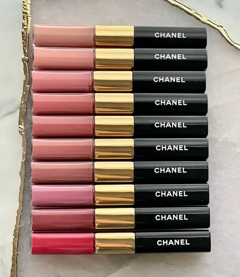 Chanel Le Rouge Duo, Liquid Lipstick Swatches, Chanel Lip, Chanel Cosmetics, Chanel Lipstick, Chanel Rouge, Beautiful Lipstick, Makeup Package, Long Wear Lipstick