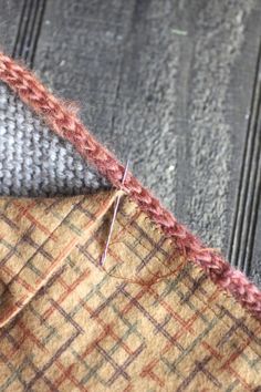 Overcast Stitch, Mitered Square, Diy Sy, Sew Ins, Knitting Instructions, Knitting Tutorial, Knitting Techniques, Knit Or Crochet, Loom Knitting