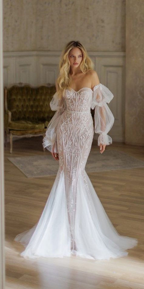 Julie Vino Wedding Dress, White Wedding Dress, Sweetheart Wedding Dress, Dream Wedding Ideas Dresses, Lace Bridal Gown, فستان سهرة, Luxury Wedding Dress, A Wedding Dress, Mod Wedding