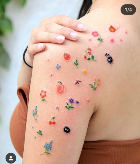 Tattoos That Mean Growth, Small Colour Tattoo, Confetti Tattoo, Mermaid Pisces, Small Colorful Tattoos, Artsy Tattoos, Cool Shoulder Tattoos, Tattoo Floral, Funky Tattoos