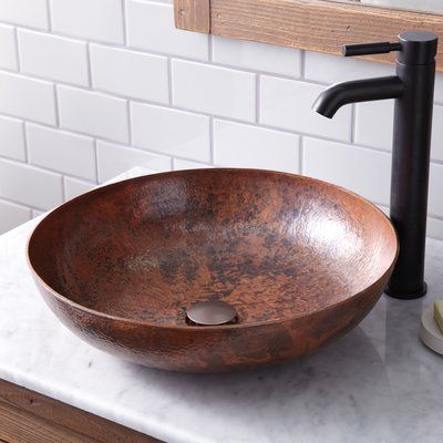 Copper Decoration, Copper Vessel Sinks, Bathroom Sink Ideas, Copper Sink Bathroom, Metal Sink, Vintage Tub, Copper Vessel, Copper Bathroom, Sink Ideas