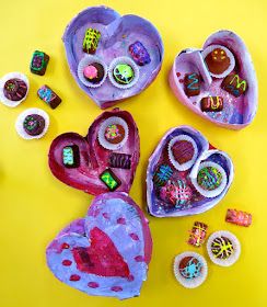 Cassie Stephens: In the Art Room: Top 15 Fave Valentine's Day Lessons! Valentines Art Lessons, 3rd Grade Art Lesson, Heart Art Projects, Collage Projects, Cassie Stephens, Heart Theme, Outfit Photos, 4th Grade Art, Heart Projects