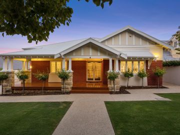 Red Brick Bungalow, Colourbond Roof, Brick Farmhouse Exterior, Red Brick House Exterior, Brick Bungalow, Rendered Houses, House Redesign, White Door, Door Frames