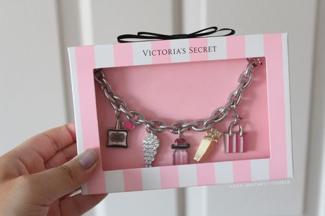 Secret Bracelet, Victoria's Secret Aesthetic, Victoria Secret Outfits, Pink Girly Things, Victoria Secret Fashion, Victoria Secret Angels, Victoria Secrets, Victoria Secret Fashion Show, Everything Pink