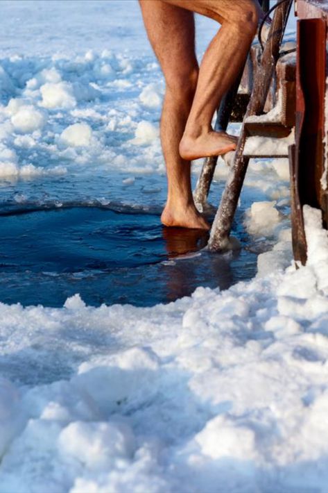 Cold Bath Aesthetic, Ice Bath Aesthetic, Ice Swimming, Swimming For Beginners, Winter Swimming, Bath Aesthetic, Ice Man, Wim Hof, Finland Travel