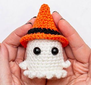 PATRONES AMIGURUMI GRATIS: PATRON GRATIS FANTASMA AMIGURUMI 72112 Halloween Amigurumi, Amigurumi, Internet, Halloween, Crochet