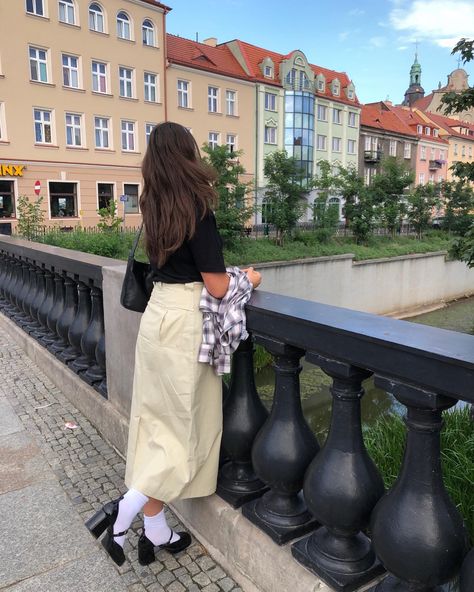 Old Money Long Skirt, Old Town Outfit, Old Town Photoshoot, Poland Outfits, Town Outfits, Long Skirt Outfits, Lights Camera Action, Light Camera, Skirt Outfits