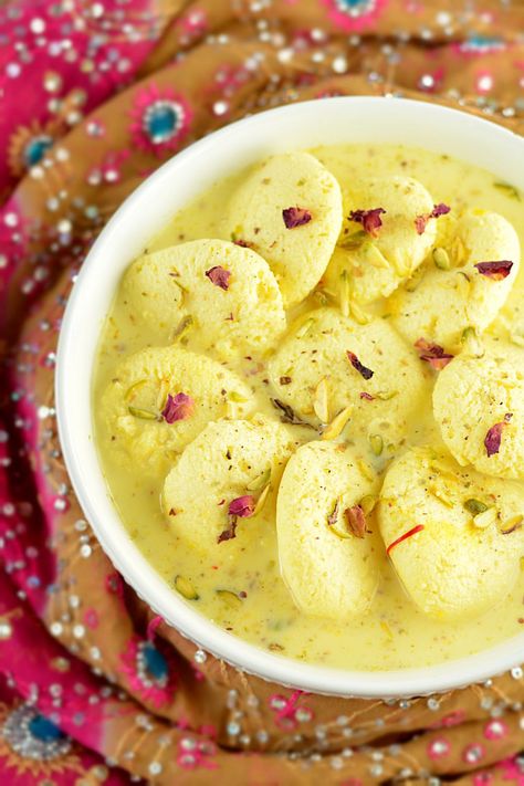 Step by Step Easy Rasmalai Recipe Ras Malai Recipe, Malai Recipe, Rasmalai Recipe, Ras Malai, Rasgulla Recipe, Easy Indian Dessert, Food References, Mango Dessert Recipes, Shiva Shankar