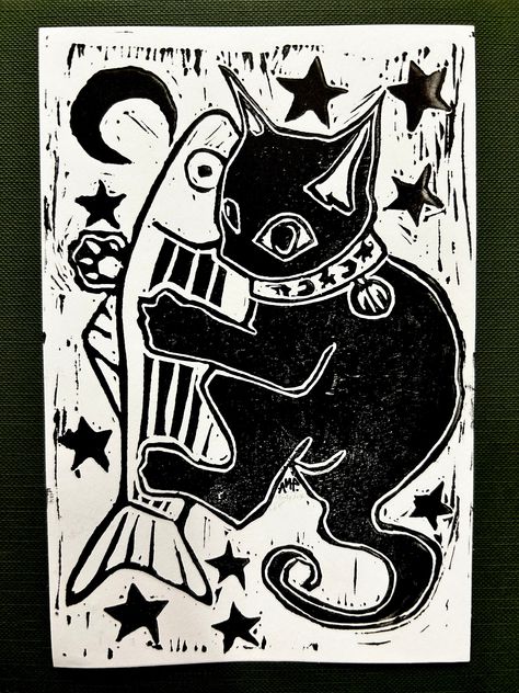 "HANDMADE 4x6 iNCH ART PRiNT by PHANTASMALLL. -WRAPPED iN PROTECTiVE PLASTiC -QUALiTY BLACK iNK ON CARDSTOCK -EACH PRiNT SiGNED BY AMP. *NOTE: each print is handprinted with a linoleum block, resulting in variations of the same design! each print is unique :D  \"MOONY BABY\" (NiNTH DROP, AUG 2023)." Black And White Print Art, Linocut Prints 2 Color, Linotype Prints, Two Color Print, Lino Print Inspiration, Block Printed Cards, Block Stamping Ideas, Linoleum Block Print, Lino Print Illustration