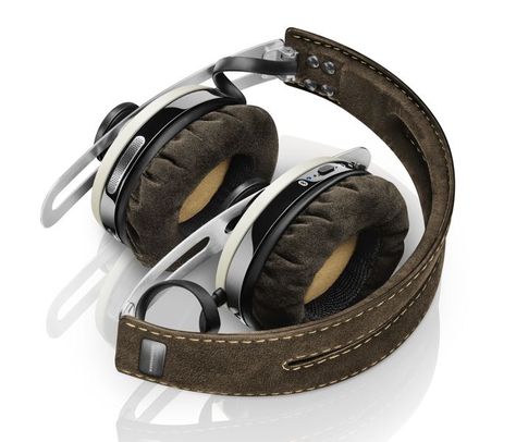 Retro Headphone, Sennheiser Headphones, Sennheiser Momentum, Dj Headphones, Headphones Design, Headphone Accessories, Best Headphones, Audio Headphones, Black Headphones