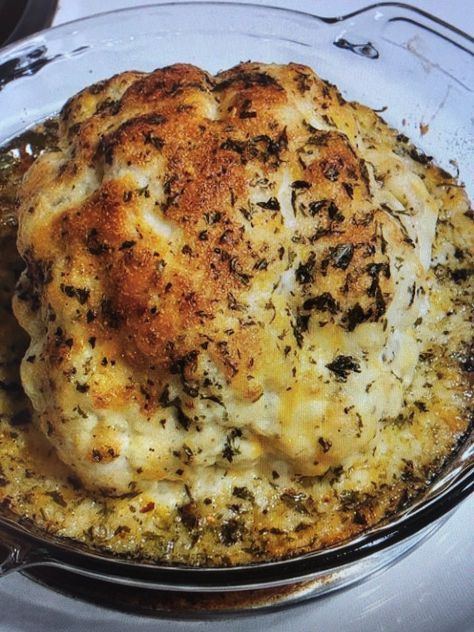 Easy Baked Whole Cauliflower | Geaux Ask Alice! Baked Califlower, Baked Whole Cauliflower, Baked Cauliflower Recipe, Cauliflower Cheese Bake, Whole Cauliflower, Cauliflower Fried Rice Recipes, Bunny Bread, Carb Sides, Parmesan Cauliflower