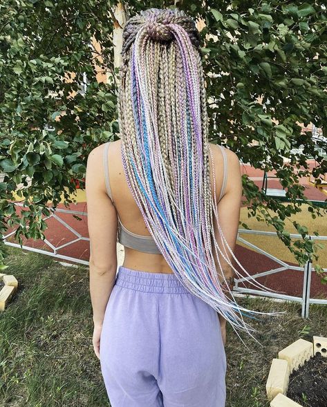 Box Braids Multicolor, Straight Curly Hairstyles, Multi Color Braids, Hair Colour Without Bleach, Braids Multicolor, Box Braids Rainbow, Multicolor Braids, Unicorn Braids, Burning Man Hair