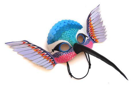 Handmade leather hummingbird Halloween mask. Wow, now that's a mask! Bird Wings Costume, Masquerade Halloween Costumes, Adult Disney Costumes, Animal Halloween Costumes, Magical Girl Aesthetic, Dragon Mask, Bird Costume, Felt Mask, Frozen Costume