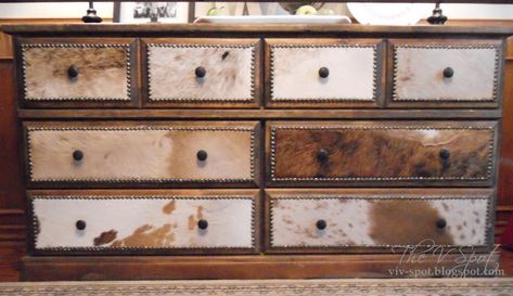 cowhide, dresser, dresser re-do, studded dresser-are you kidding me?! Friggin awesome! Cowhide Decor, Rustic Dresser, Murphy Bed Ikea, Cowhide Furniture, Dresser Redo, Shabby Chic Dresser, Western Furniture, Painted Dresser, Dresser Makeover