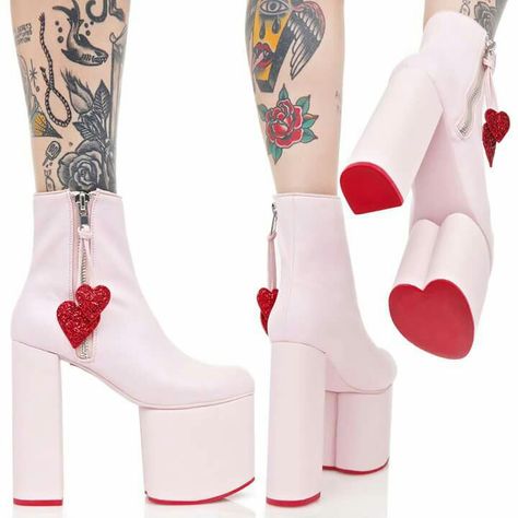 Dr Shoes, Kawaii Shoes, Funky Shoes, Shoe Inspo, Aesthetic Shoes, Swag Shoes, Pretty Shoes, Dream Shoes, Character Outfits