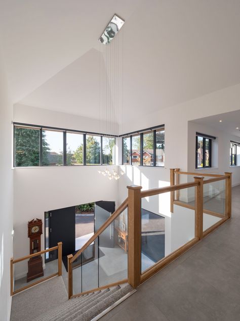 Double Height House Entrance, Open Plan Entrance Hall, Vaulted Hallway Entrance, Double Height Window Design, Open Hall Design, Double Height Stairs, Double Highted Hall Design, Open Plan Hallway, Vaulted Hallway