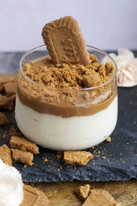 Cookie Butter Parfait, Biscoff Crumble Recipe, Easy Biscoff Recipes, Cookie Butter Mousse, Biscoff Desserts Easy, Biscoff Healthy Recipes, Cookie Butter Pudding, Bischoff Cookie Butter Recipes, Recipes Using Biscoff Cookie Butter