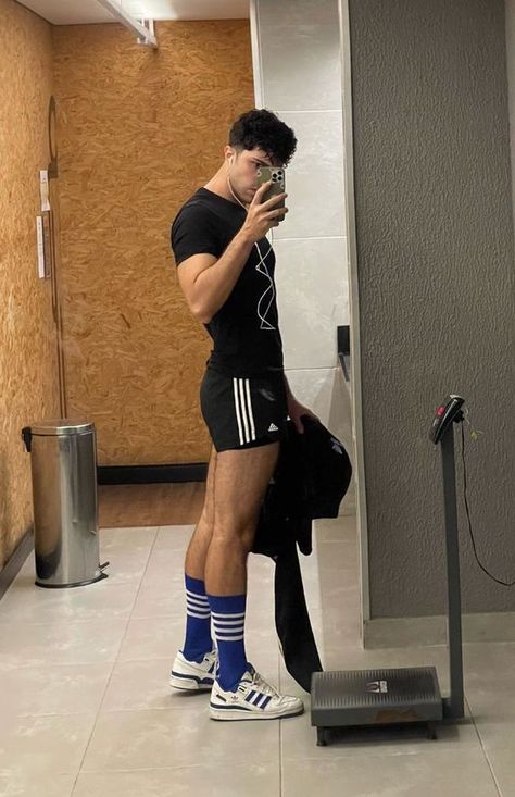 Thick and easy to move. Hot Mexican Men, Men In Socks, Gym Boy, Gym Outfit Men, Yoga Suit, Gym Fits, Workout Fits, Mens Casual Dress Outfits, Gym Style