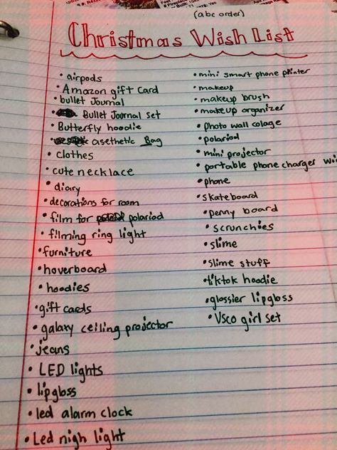 Christmas List Ideas 9-10, Organized Christmas List, Things To Add On Your Christmas List, Christmas Wish List Ideas On Paper, Christmas Wishlist Inspo On Paper, Make A Christmas List With Me, Christmas List On Paper, Christmas List Designs, Christmas Wishlist Paper