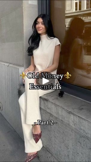 Old Money Essentials, Houndstooth Accessories, Old Money Outfits For Men, Money Core, Statement Hats, New Balance 530 Outfit, Old Money Outfits For Women, Old Money Look, Money Dress