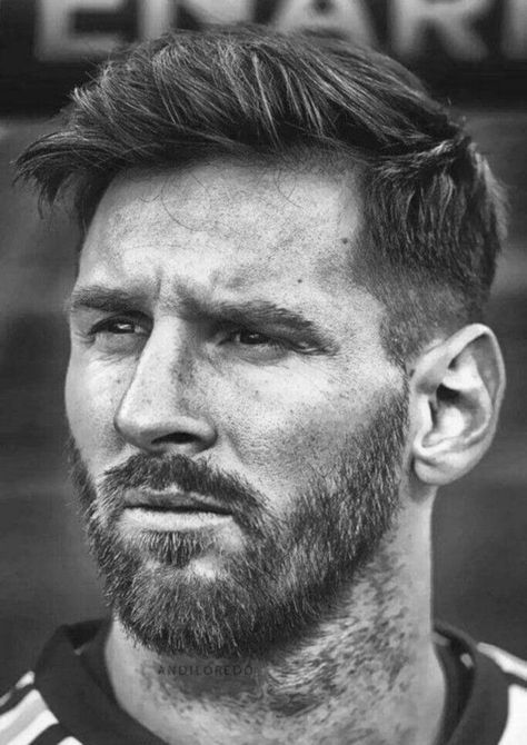 Messi Portrait Tattoo, Messi Portrait Drawing, Messi Drawing Pencil, Lionel Messi Haircut, Drawings With Pen, Messi Face, Messi Portrait, Movie Canvas Painting, Messi Drawing