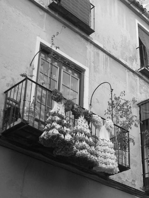 Spanish Photography, Flamenco Aesthetic, Flamenco Spain, Flamenco Art, Spanish Pictures, Dresses Hanging, Flamenco Dresses, Spanish Heritage, Flamenco Dress