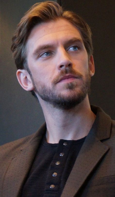 Dan Stevens Legion, Downton Abbey Dan Stevens, Dwell In Possibility, Matthew Crawley, Josh Bowman, Aaron Johnson, Dan Stevens, Daniel Gillies, Awesome Beards