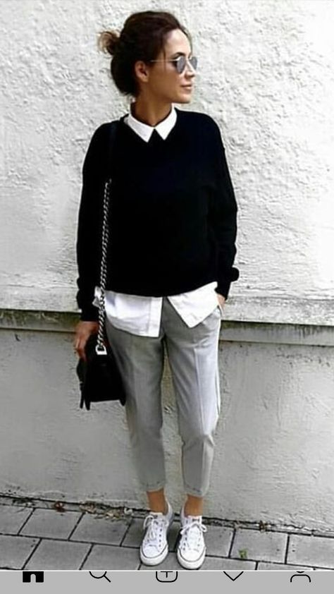 Smart Casual Work Outfit, Street Style Fall Outfits, Summer Work Outfits, Casual Work Outfit, Casual Work Outfits, Mode Inspo, Casual Winter Outfits, Grey Pants, Work Outfits Women